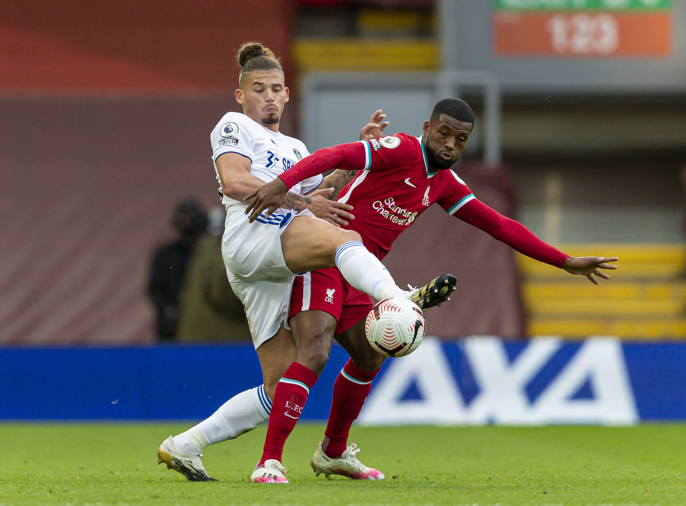 随着夏季转 随着夏季转