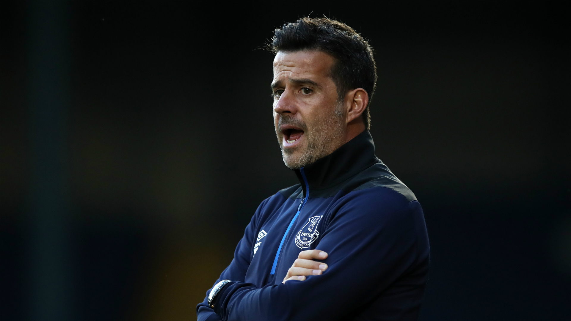 坚定步伐 坚定步伐